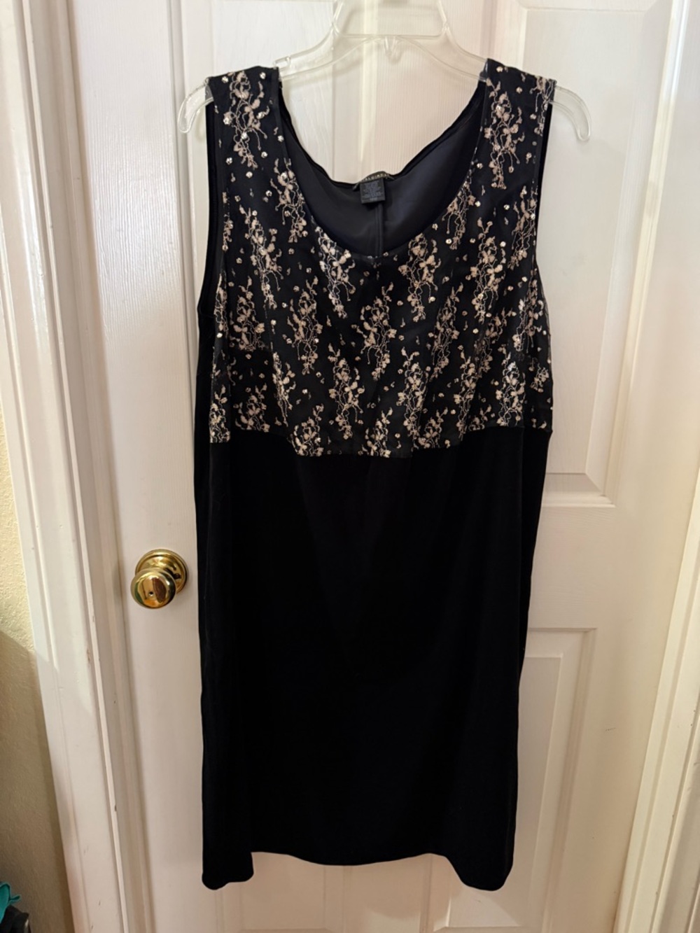 Sleeveless Black Midi Dress with Cream Floral Bodice